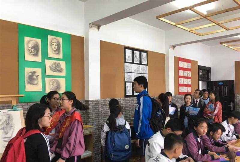 三中三澳門，探索與解析，三中三澳門，深度探索與解析