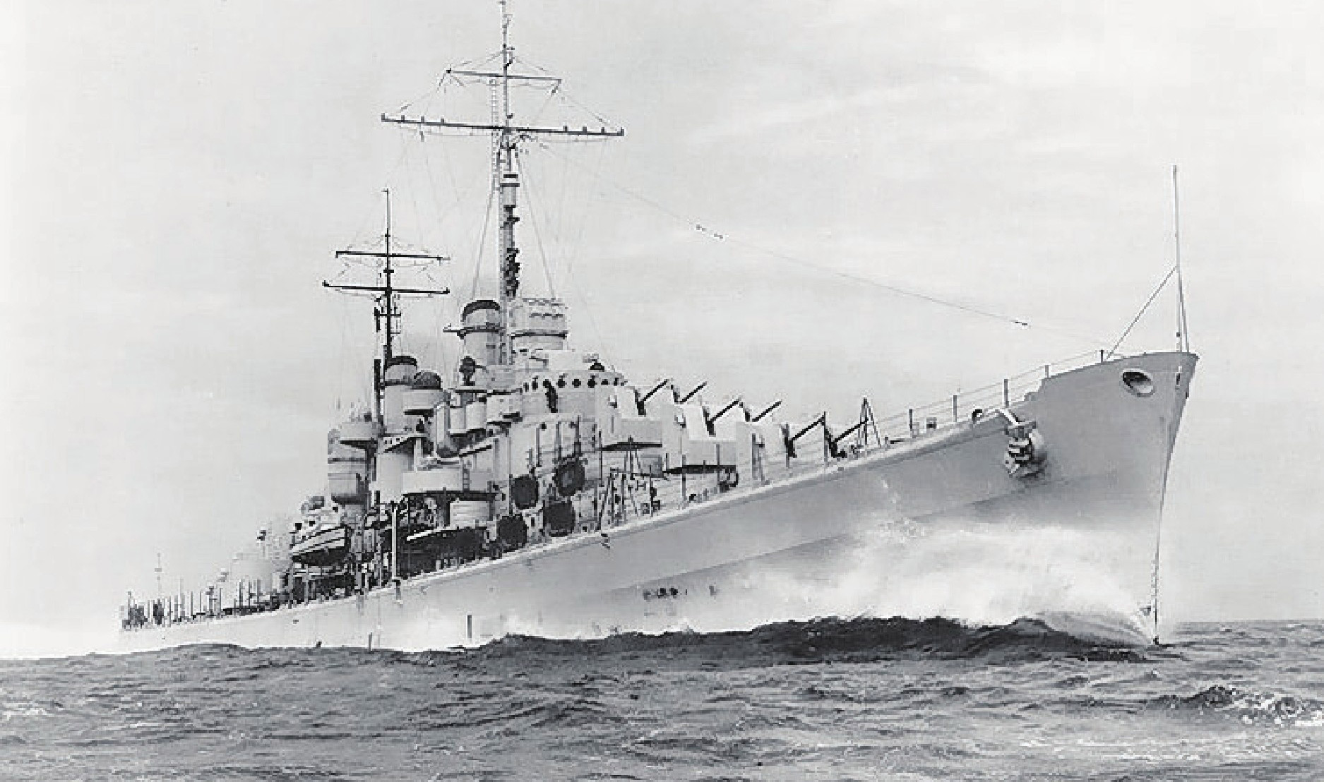 二戰(zhàn)最優(yōu)秀的輕巡洋艦，卓越性能與傳奇故事，二戰(zhàn)最優(yōu)秀的輕巡洋艦，卓越性能鑄就傳奇故事