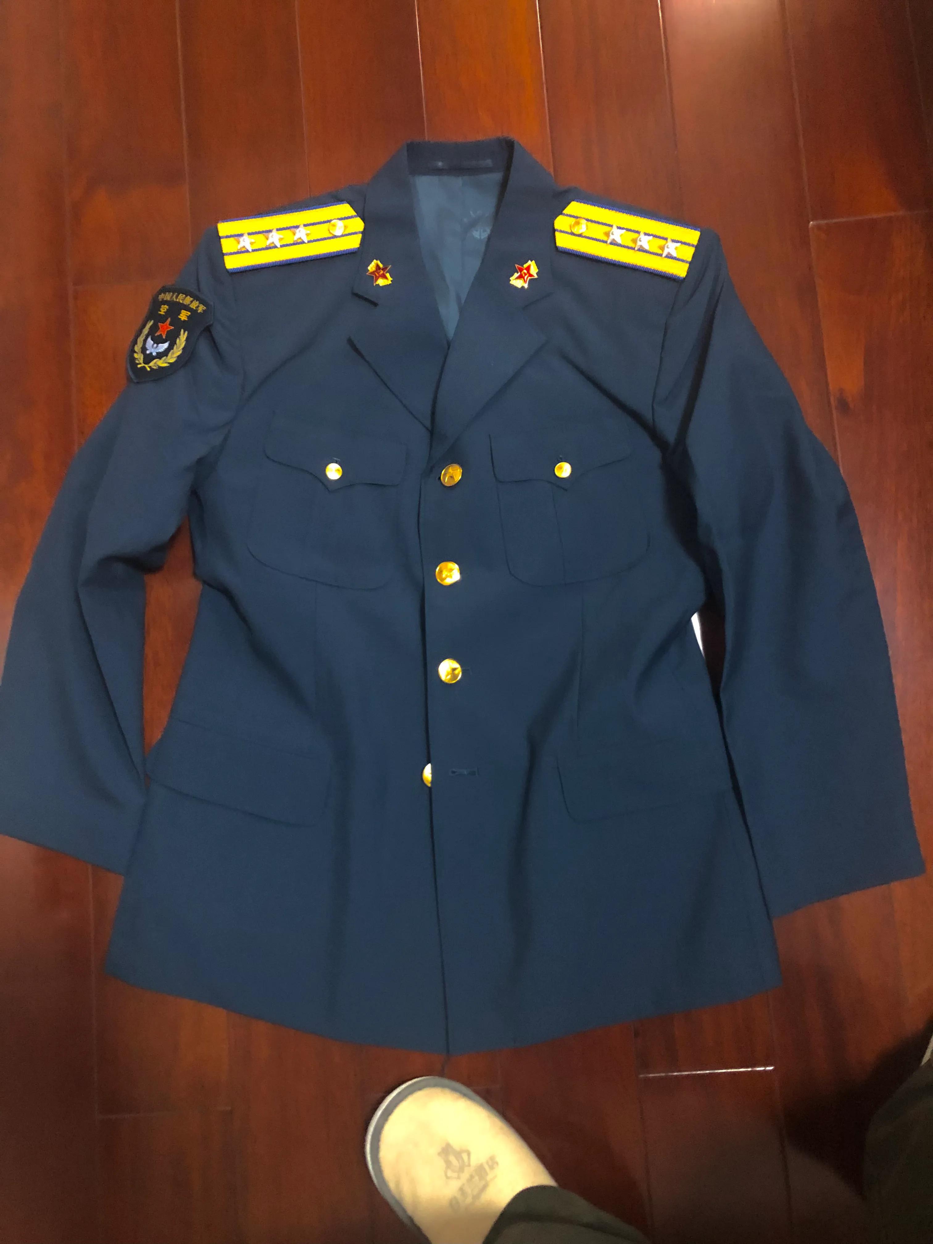 揭秘中國(guó)軍隊(duì)07式軍服常服，設(shè)計(jì)背后的故事與意義，揭秘中國(guó)軍隊(duì)07式軍服常服設(shè)計(jì)背后的故事與深層意義