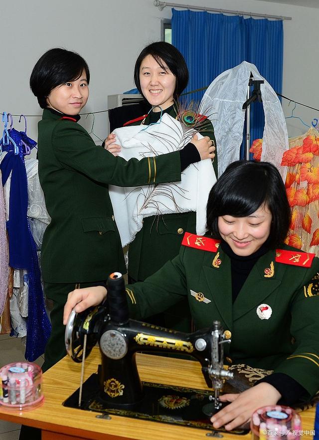 女兵背后的家庭，探尋她們的成長與力量源泉，女兵背后的家庭，成長與力量之源的探尋