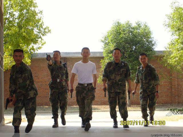 龍焱特種部隊(duì)大隊(duì)長(zhǎng)，英勇無(wú)畏的領(lǐng)袖與傳奇戰(zhàn)士的典范，龍焱特種部隊(duì)大隊(duì)長(zhǎng)，英勇無(wú)畏的領(lǐng)袖與戰(zhàn)士傳奇典范