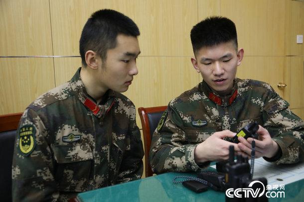 國(guó)防軍事頻道大家談，深度探討軍事話題，共筑國(guó)防強(qiáng)國(guó)夢(mèng)，國(guó)防軍事頻道深度探討，共筑國(guó)防強(qiáng)國(guó)夢(mèng)，軍事話題大家談
