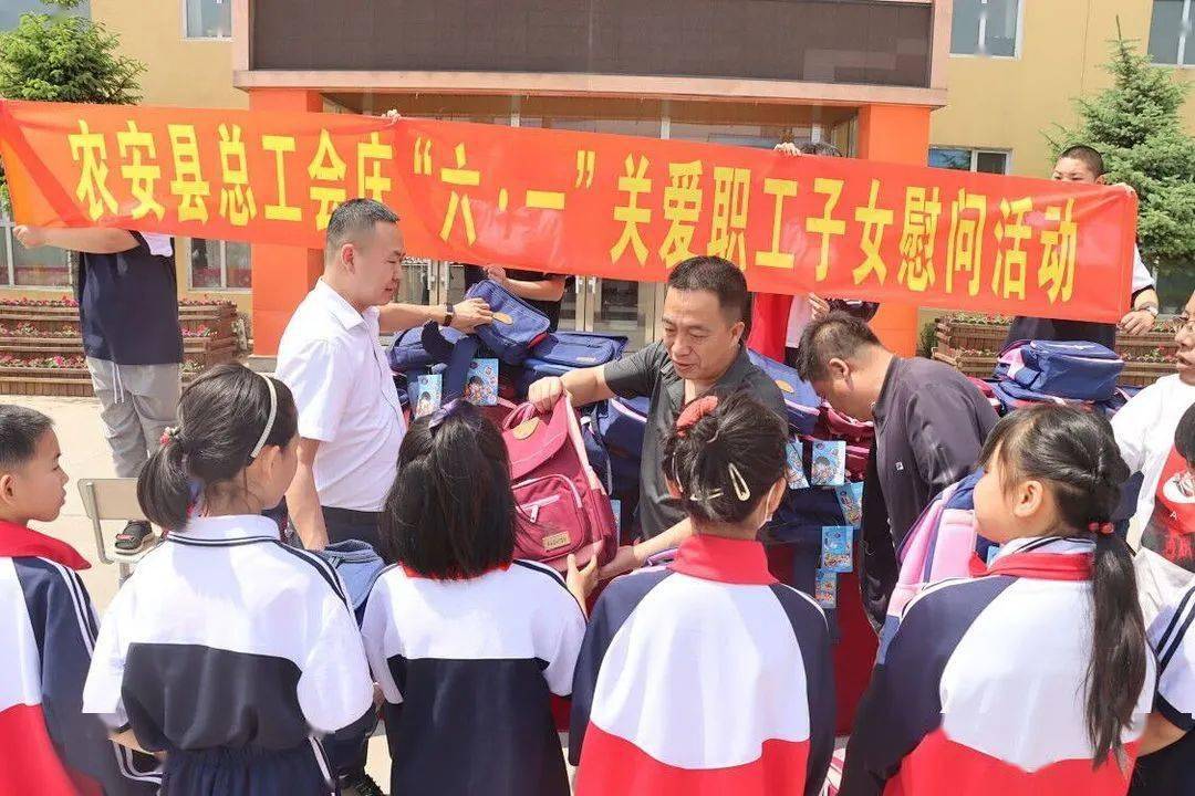 二四六香港天天開(kāi)彩大全，探索彩票世界的奧秘，探索彩票世界奧秘，二四六香港天天開(kāi)彩大全