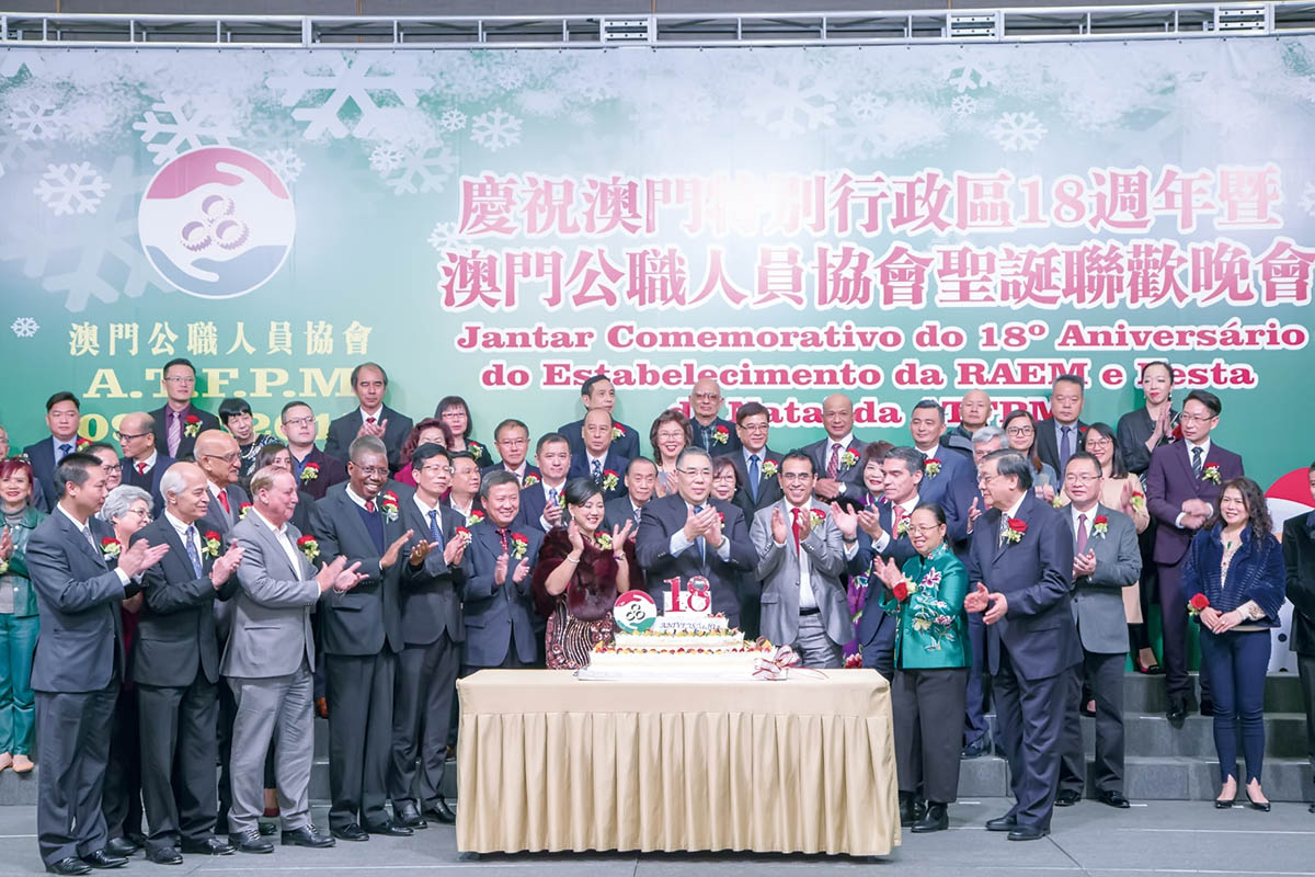澳門掛牌正版掛牌，探索其背后的意義與價(jià)值，澳門正版掛牌背后的意義與價(jià)值探索
